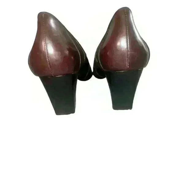 Lorenzo Banfi Made In Italy size 40 burgundy Office Siren Secretary Pointy Block - Picture 2 of 4